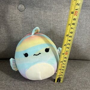 Squishmallow Canda the Rainbow Fish